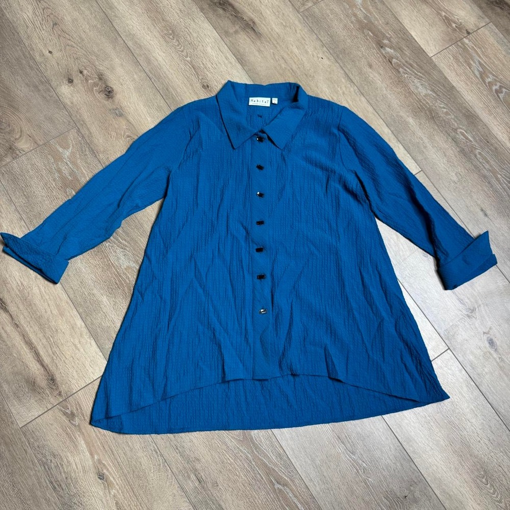 Habitat blue button front tunic blouse with black buttons on back